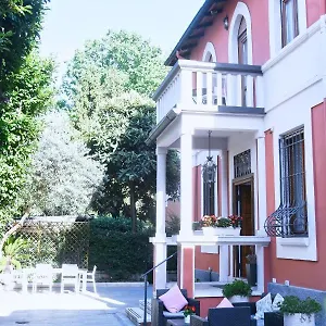 Bed & Breakfast La, Milano
